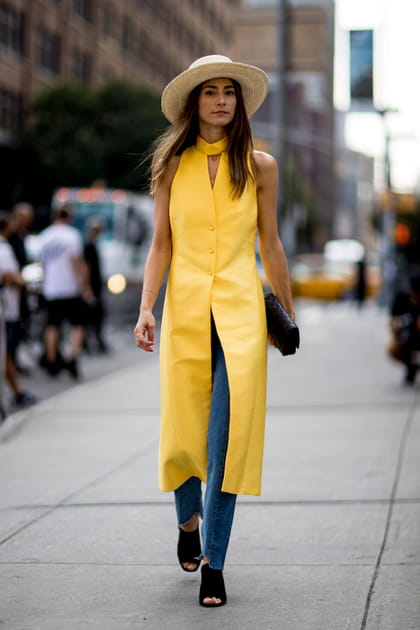 La n&eacute;o robe sur pantalon