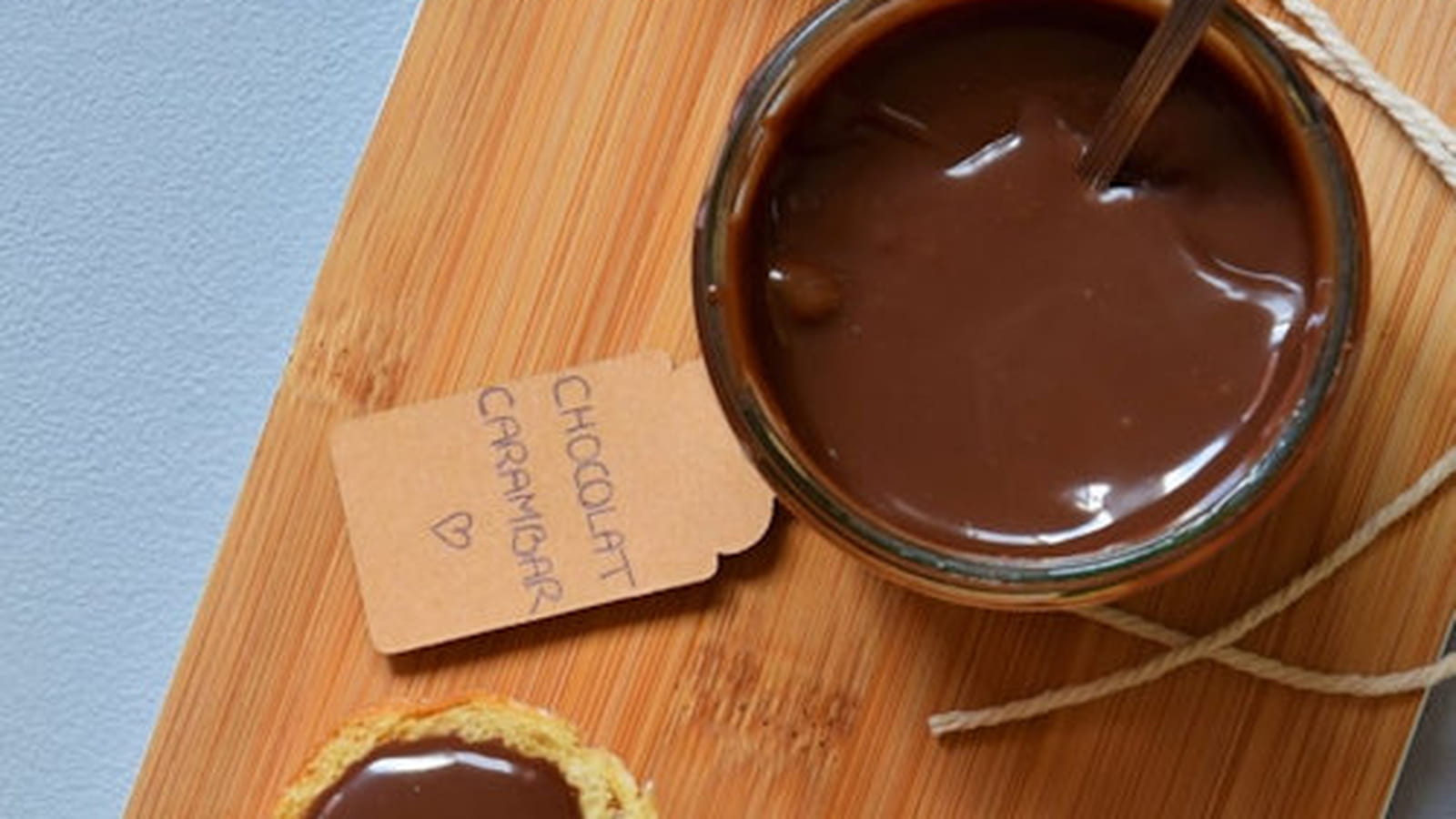 Pâte à tartiner Carambar® et chocolat