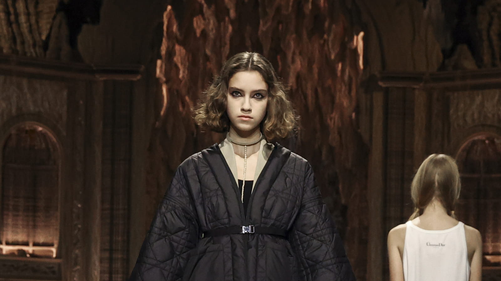 Look 37
