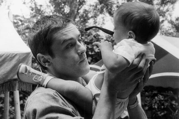Papa joueur avec son fils Anthony