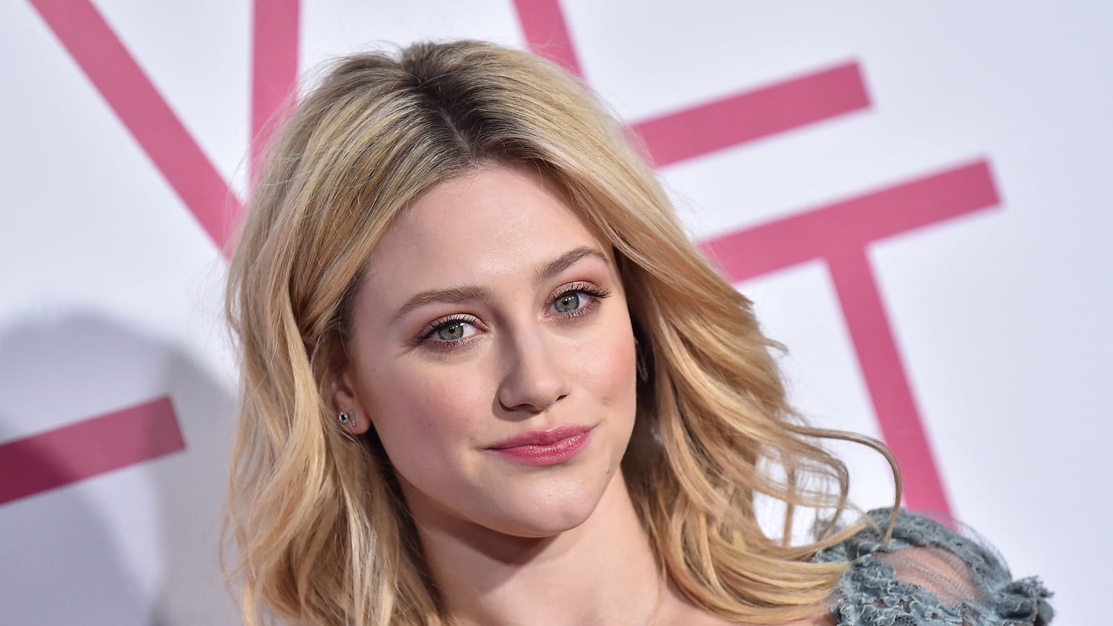 Lili Reinhart