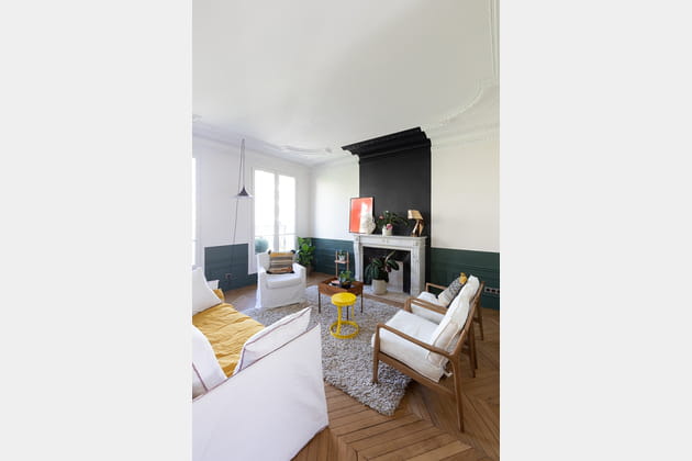 Peindre une bande de couleur foncée