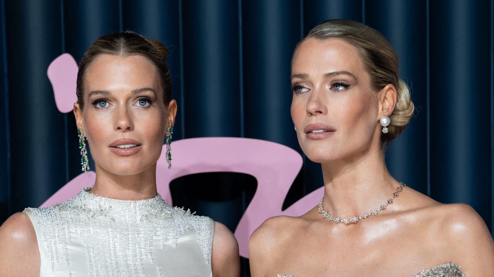  Amélia et Eliza Spencer