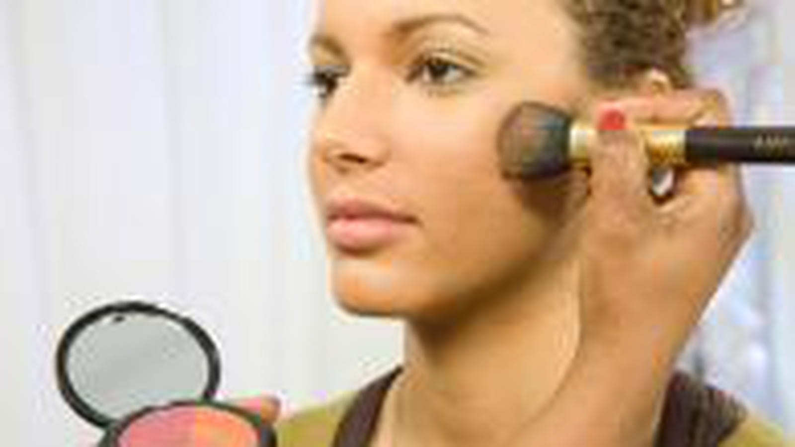 Du blush pour l'effet bonne mine