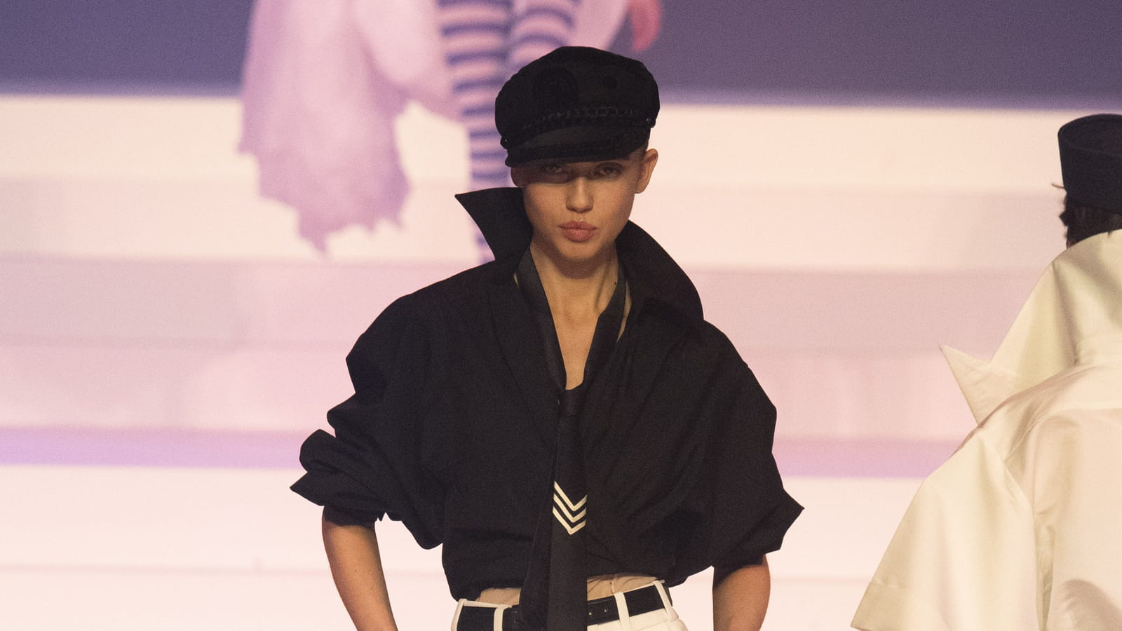 Look 38