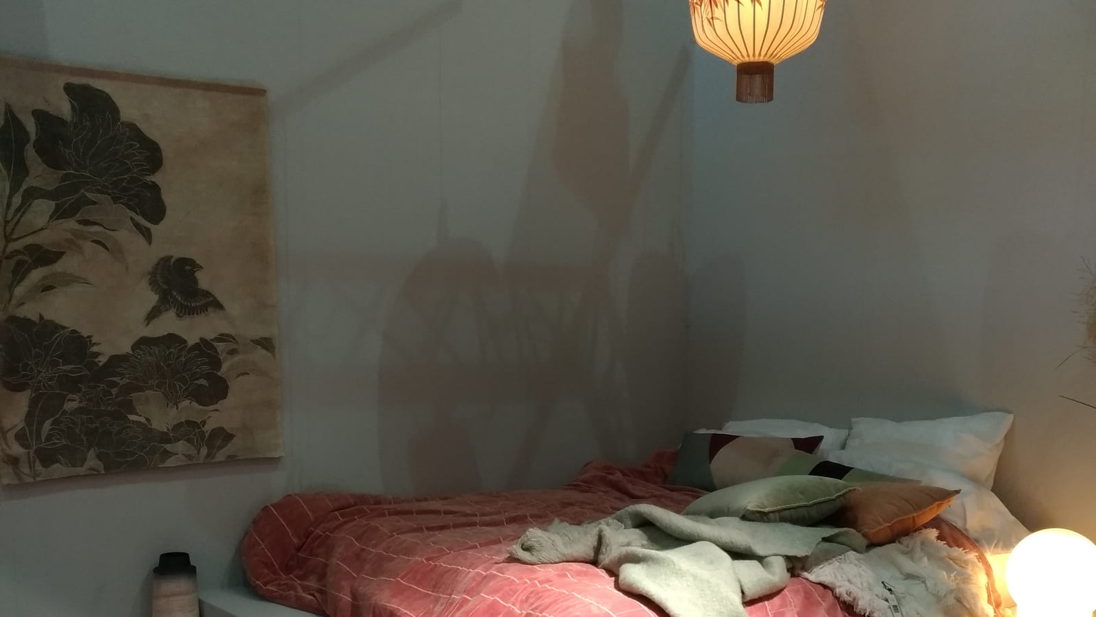 Lit sur estrade par HK living