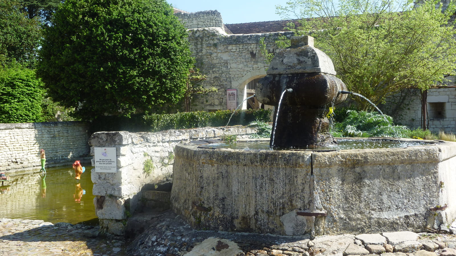 Pédiluve