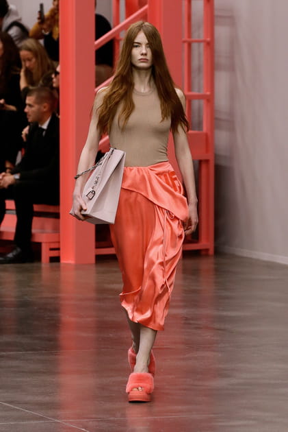 Look&nbsp;50&nbsp;du d&eacute;fil&eacute; Fendi