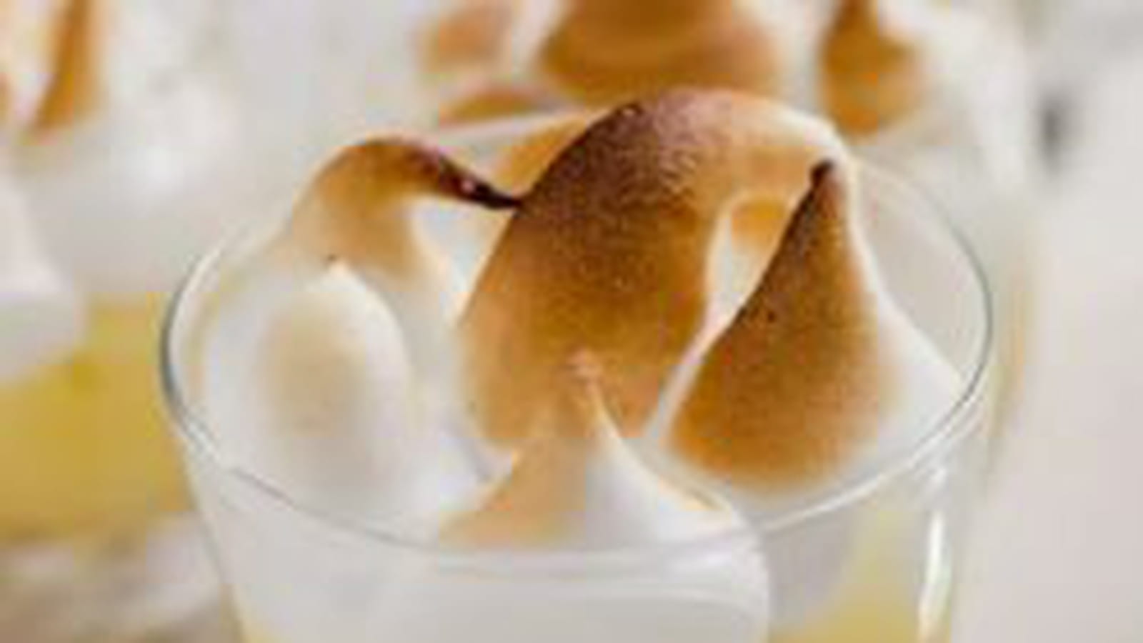Verrines de crème de citron meringuée