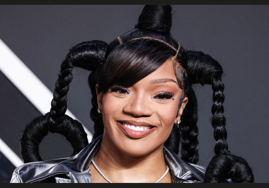 La coiffure g&eacute;om&eacute;trique de GloRilla