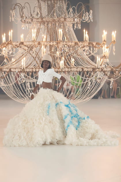 Look 84&nbsp;du d&eacute;fil&eacute; Off-White