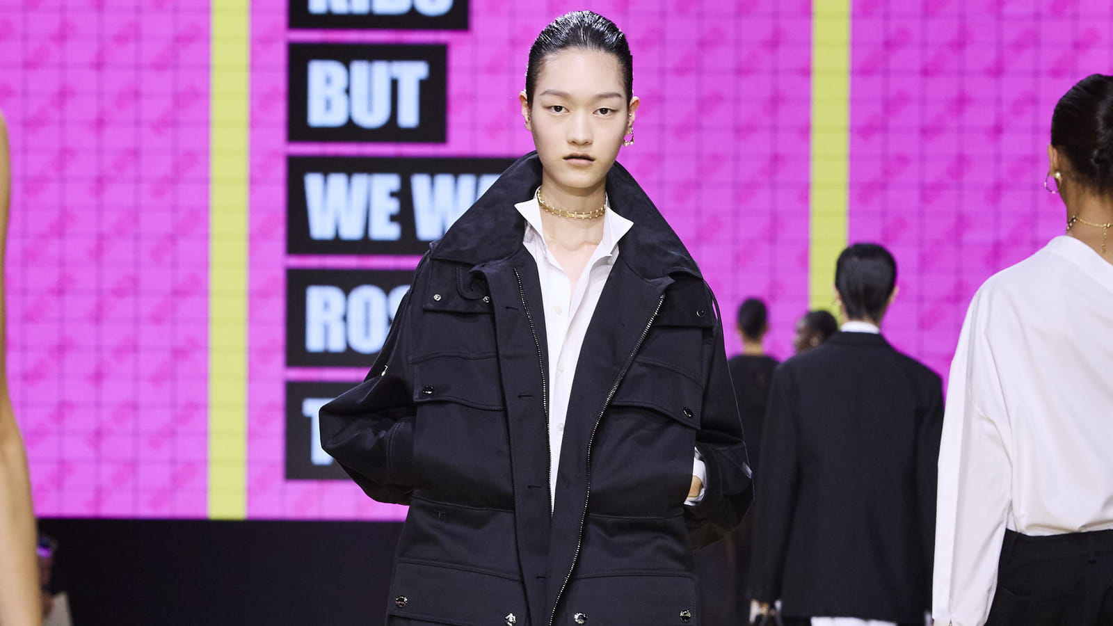Look 25
