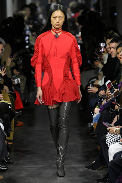 D&eacute;fil&eacute; Mugler