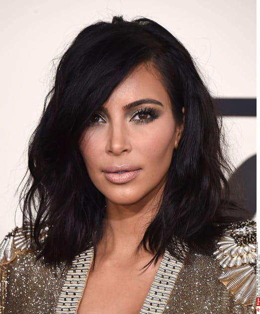 Kim Kardashian et son carr&eacute; wavy