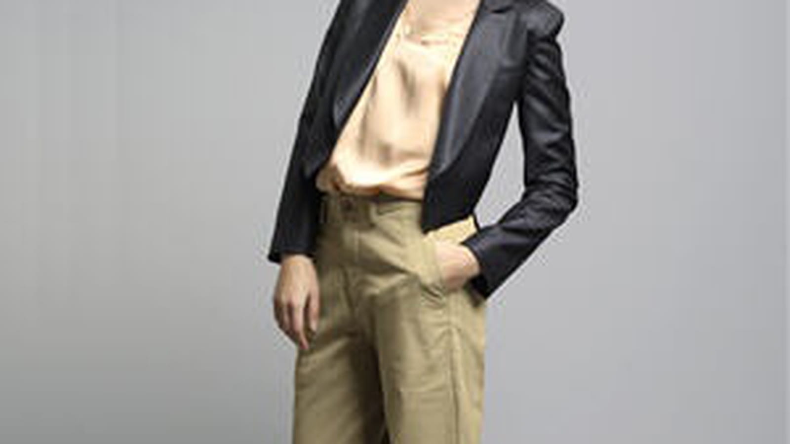 Pantalon chino beige de Les Petites...