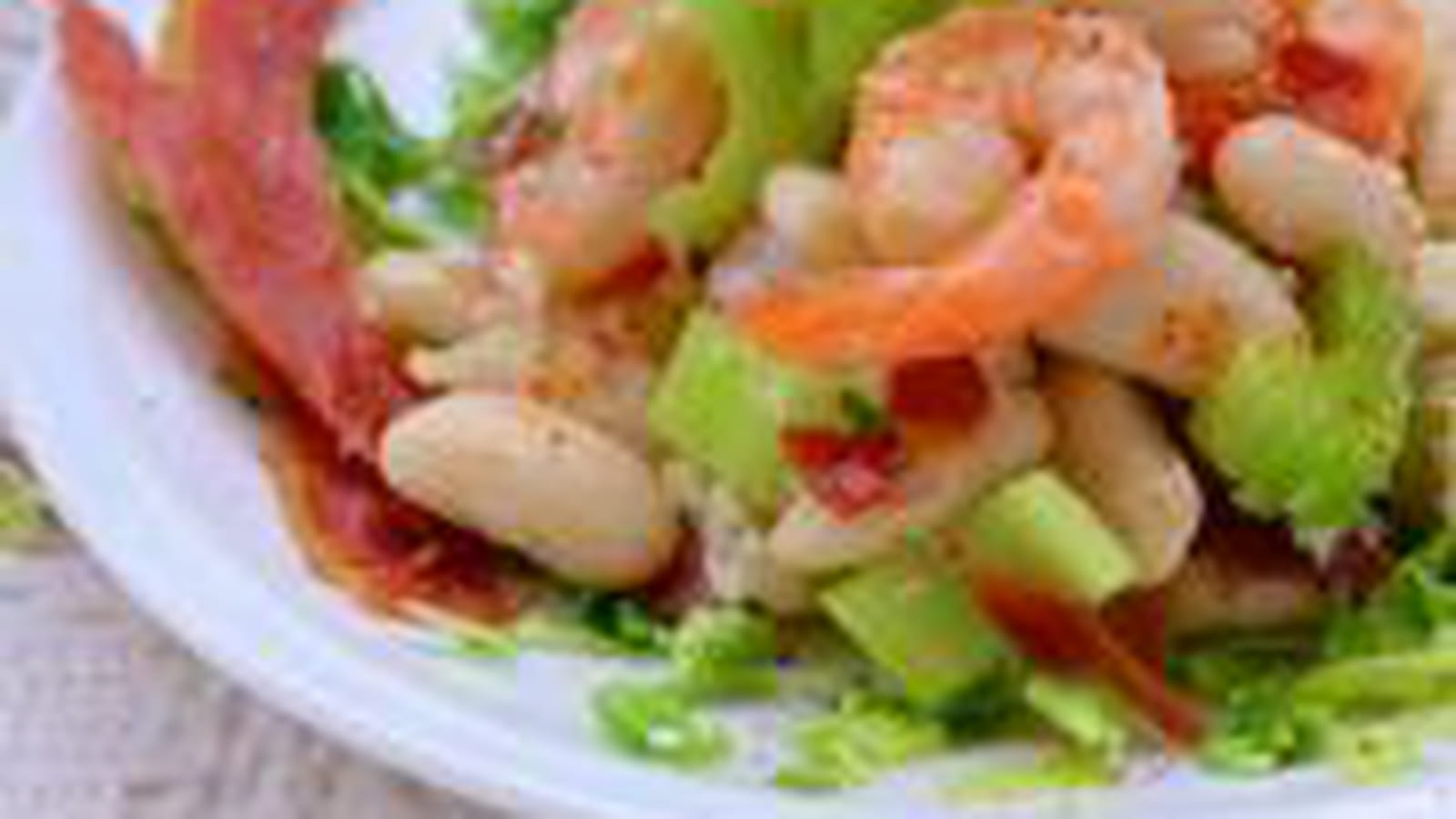 Salade haricots-jambon-crevettes