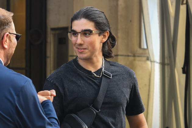 Nelson, le fils de C&eacute;line Dion, sort du Royal Monceau