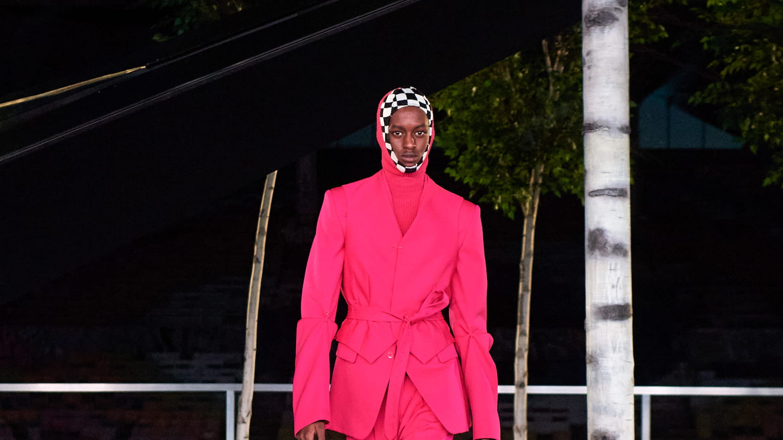 Look 44