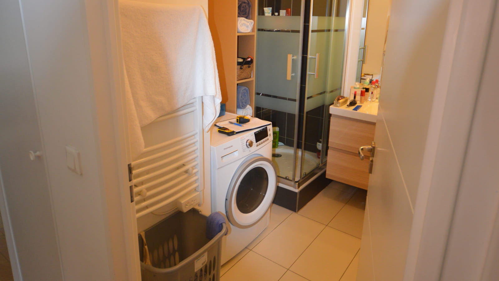 Salle de bains avant