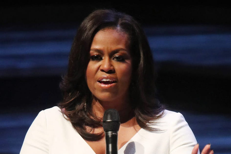 Les ondulations sur le bas des cheveux de Michelle Obama