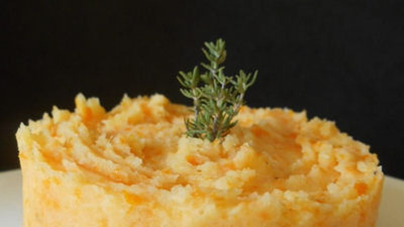 Purée de pommes de terre et carottes