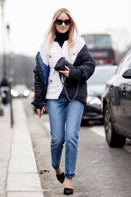 Le jeans &agrave; l'ourlet d&eacute;teint