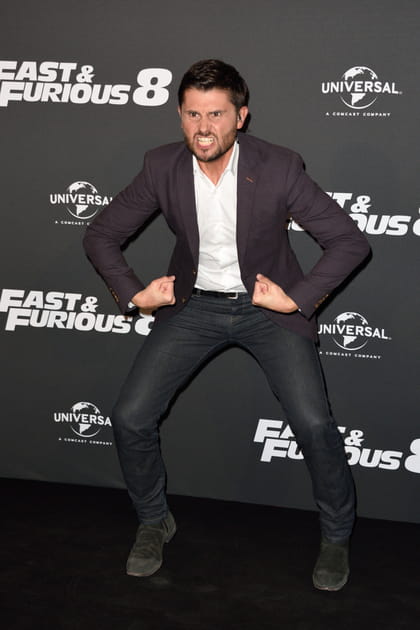 Christophe Beaugrand (et muscl&eacute;&nbsp;?) se prend pour Hulk