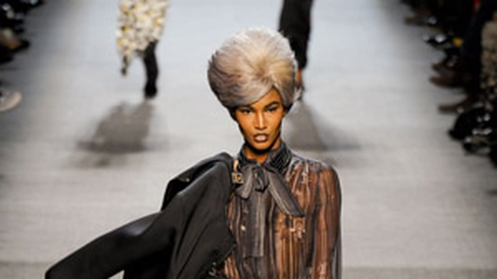 Lavallière tendance