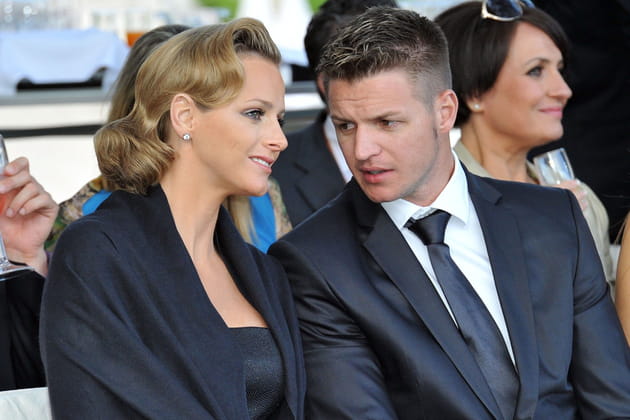 Avec son fr&egrave;re