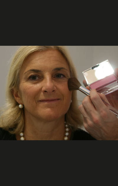 Camoufler les taches pigmentaires&nbsp;: Le blush