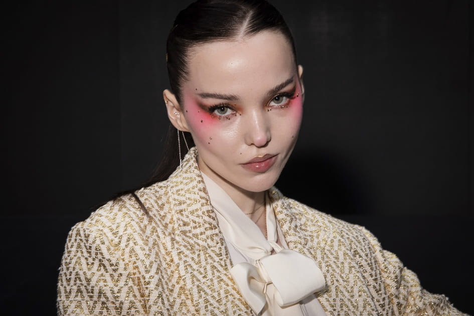 Le blush flashy de Dove Cameron