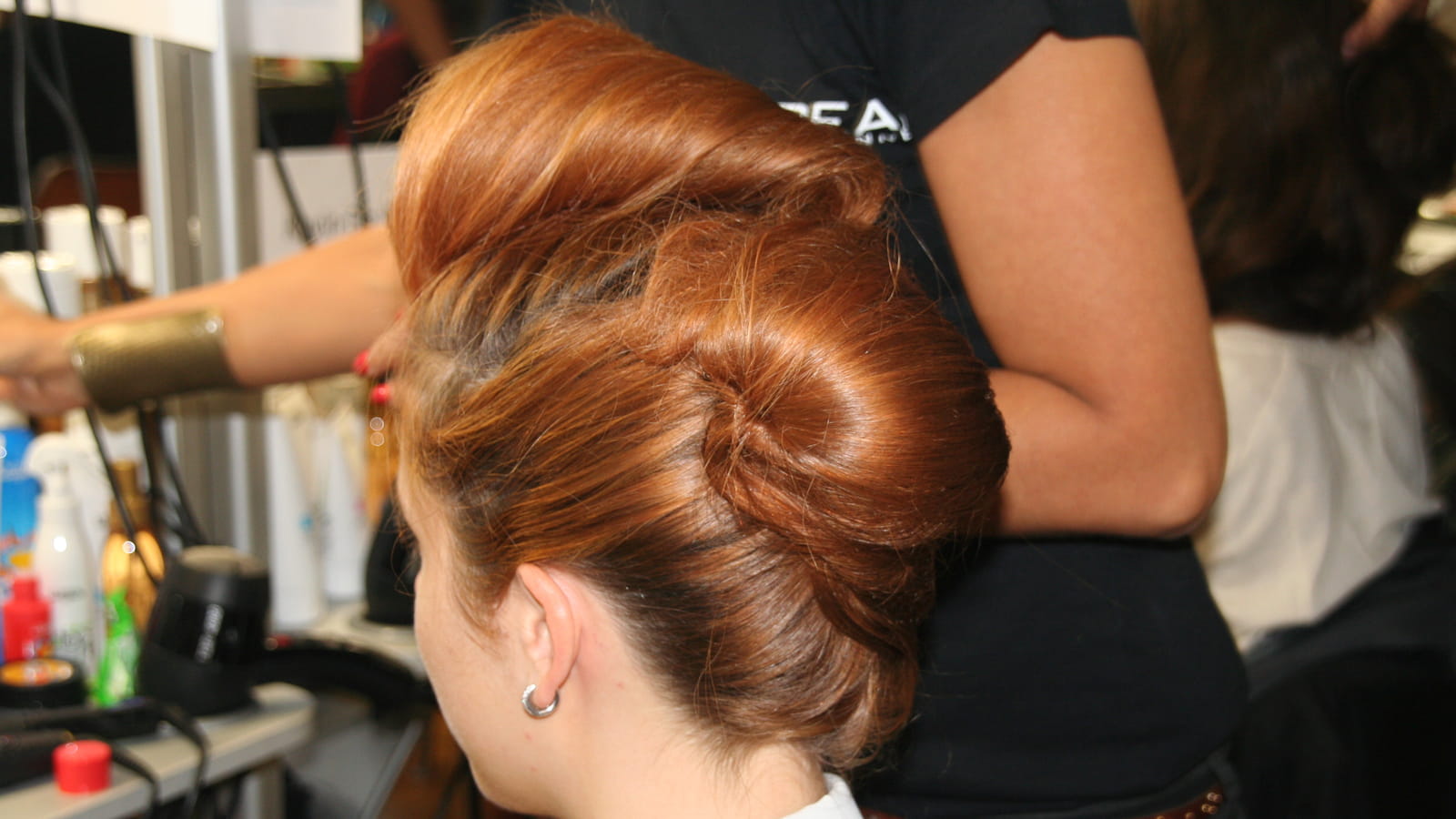 Coiffure féminine et glamour