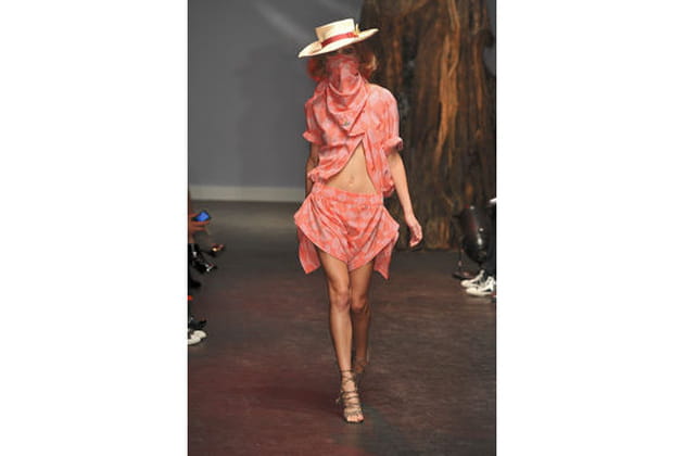 Raffin&eacute;e en short