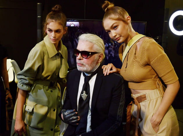 Kaia Gerber, Karl Lagerfeld et Gigi Hadid au d&eacute;fil&eacute; Fendi