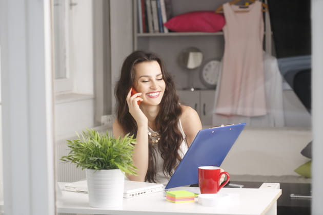 tã©lã©phone travail maison