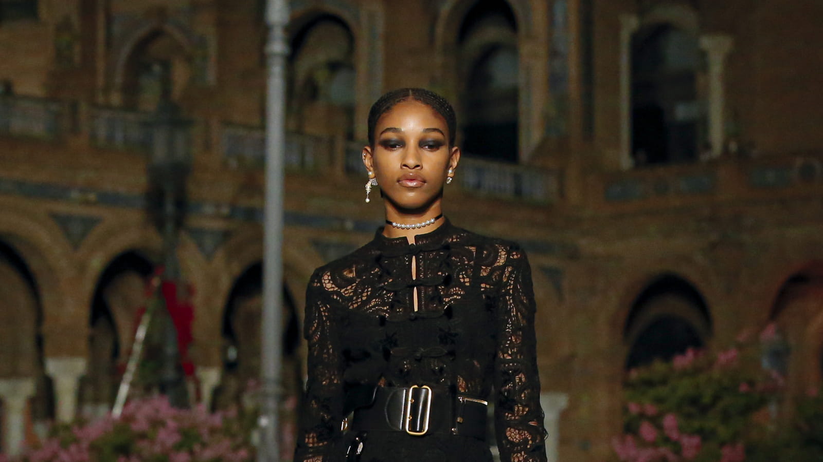 Look 11 