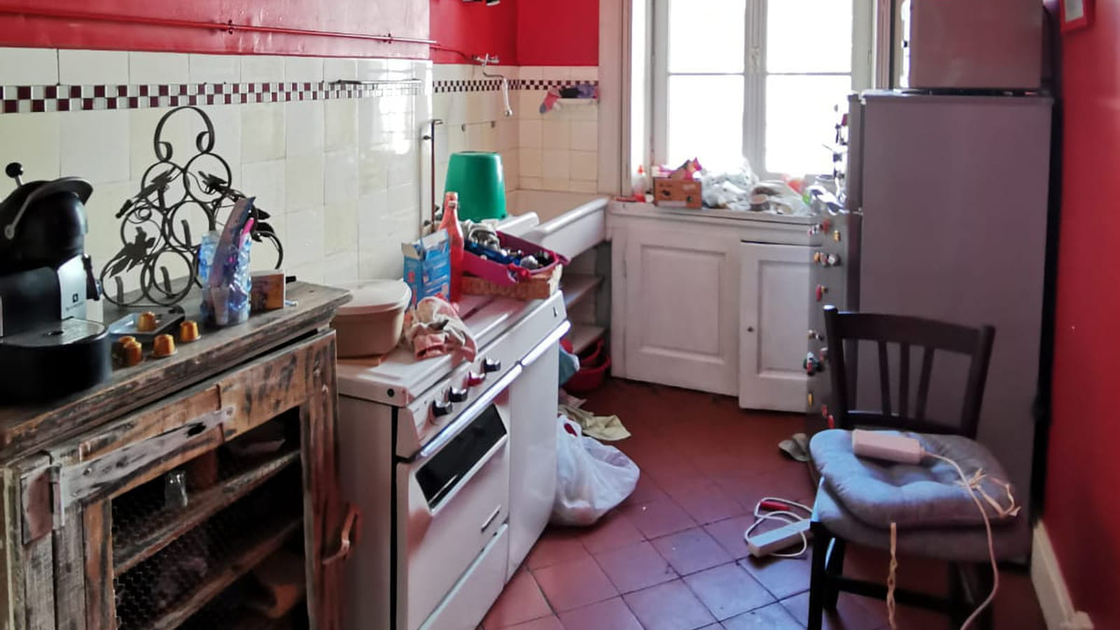 Cuisine puis chambre 