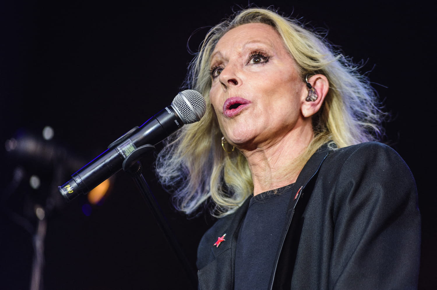 Véronique Sanson "Ça me met hors de moi", son énorme coup de gueule