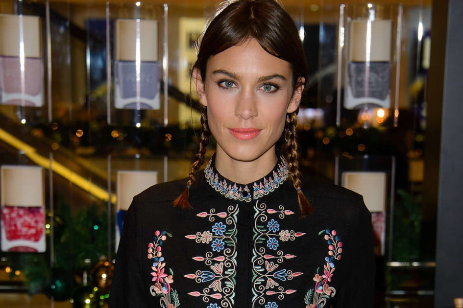 Les couettes Mercredi Addams d'Alexa Chung