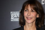 A 59 ans, Sophie Marceau surprend en couverture d'un magazine avec une nouvelle coiffure qui fait sensation