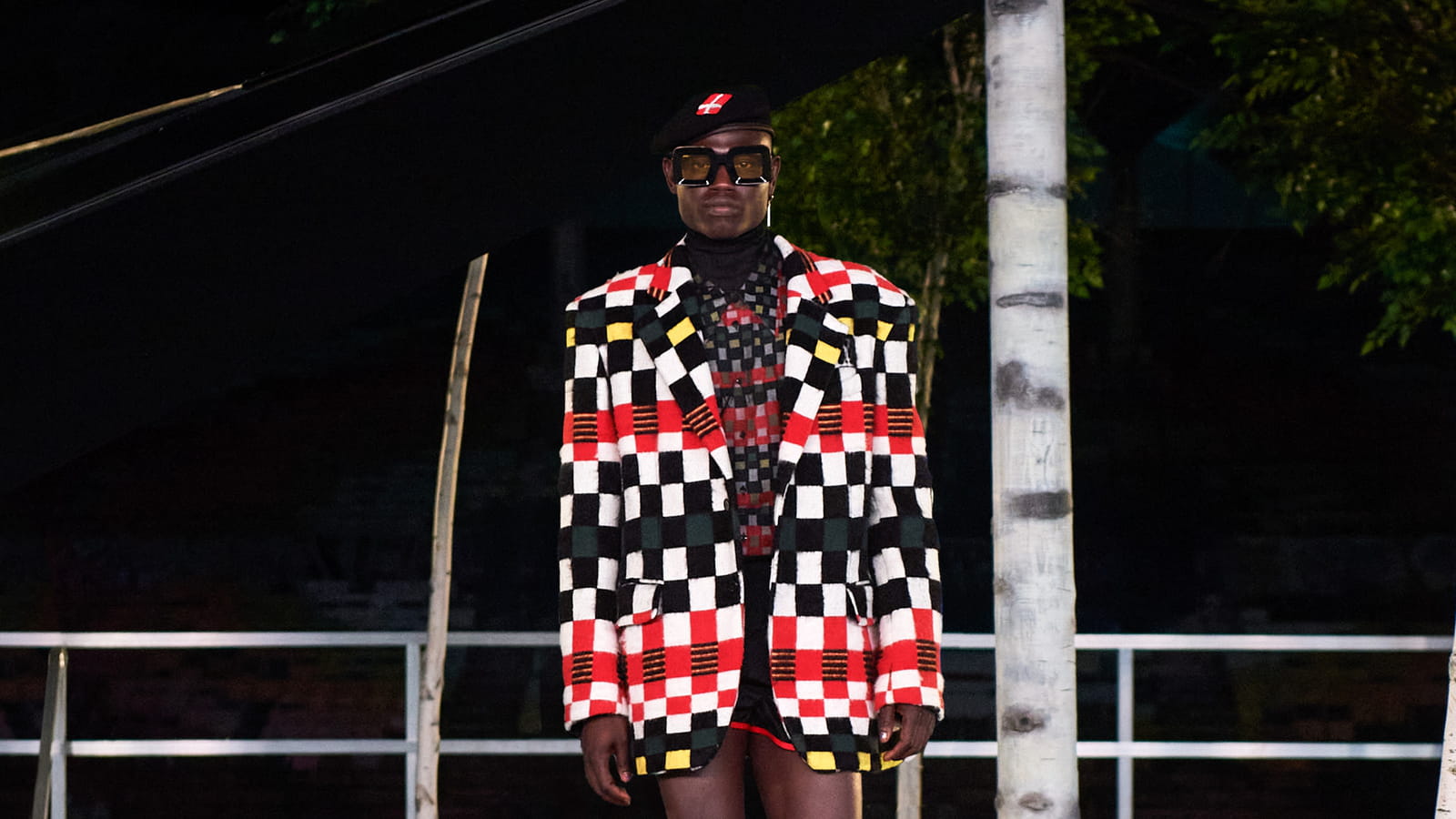 Look 60