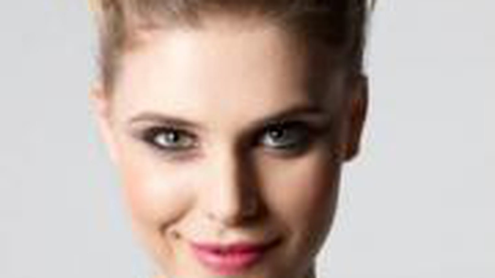 Chignon haut levé
