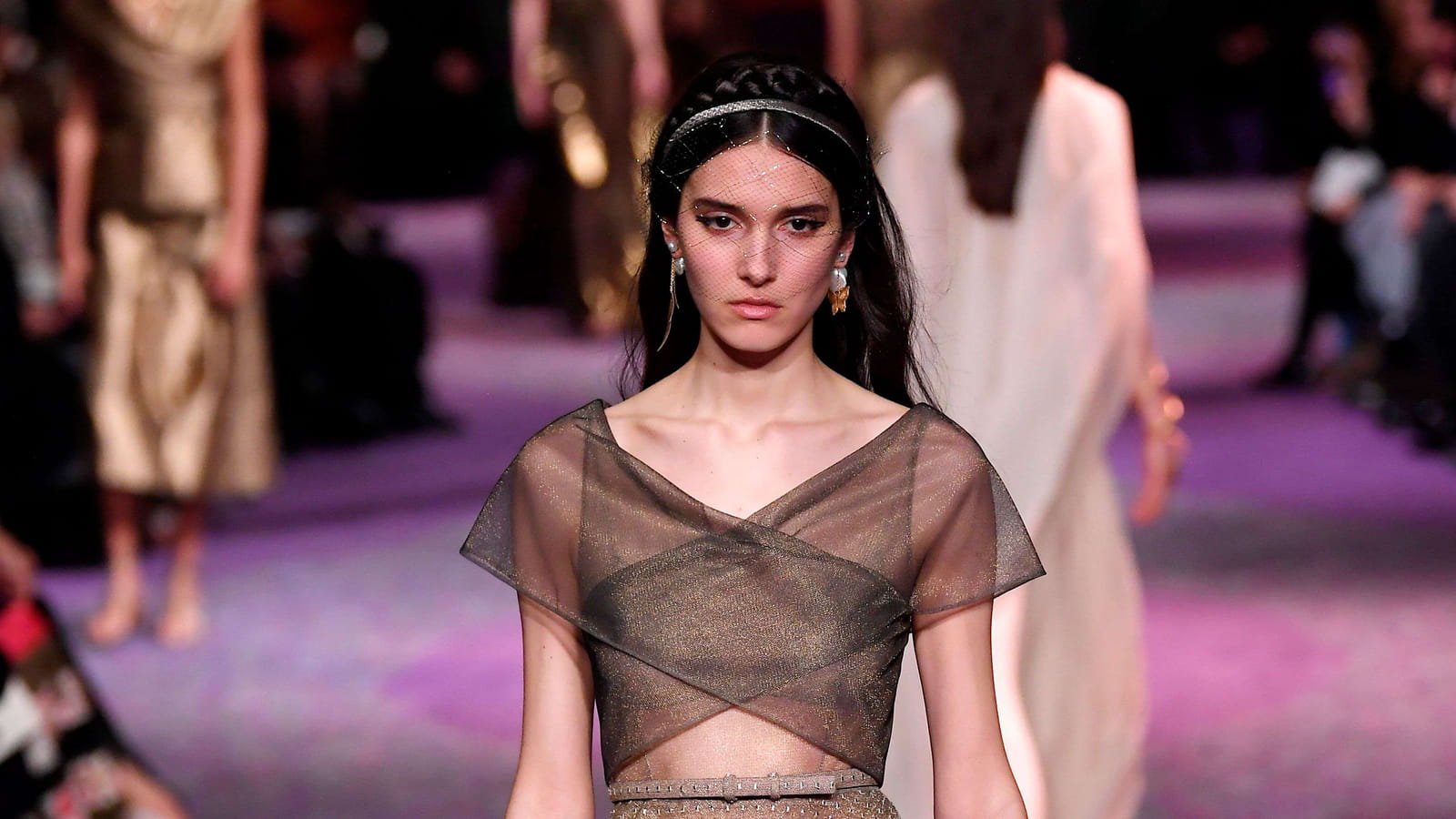 Look 27