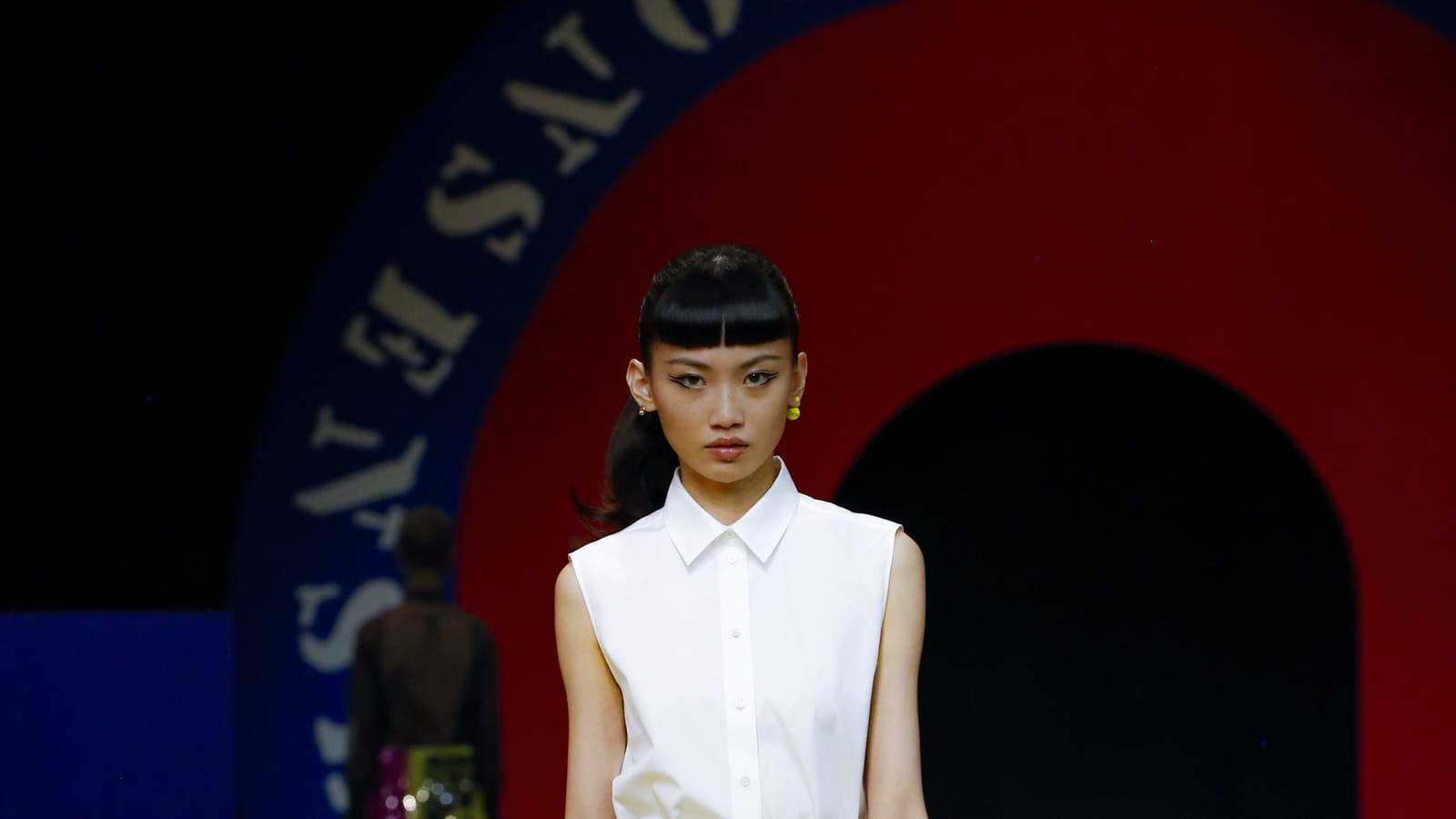 Look 54