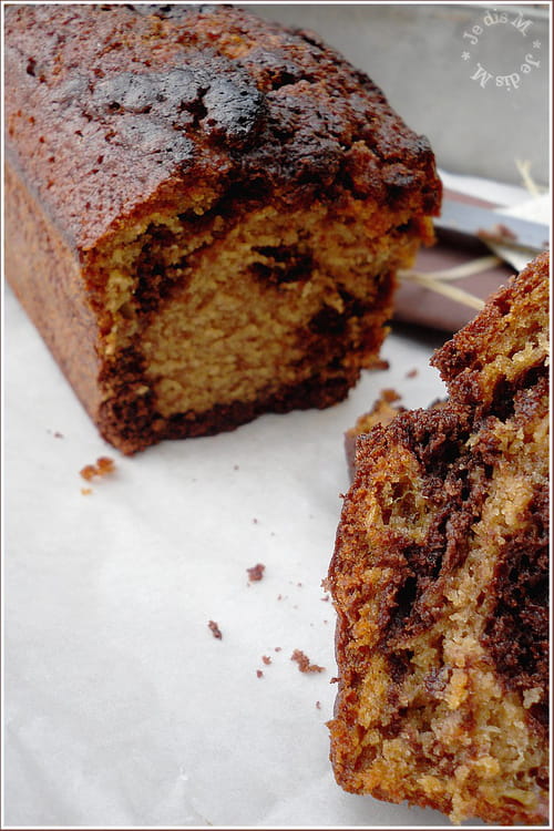 Quatres-quarts marbré bananes, miel aux épices et chocolat