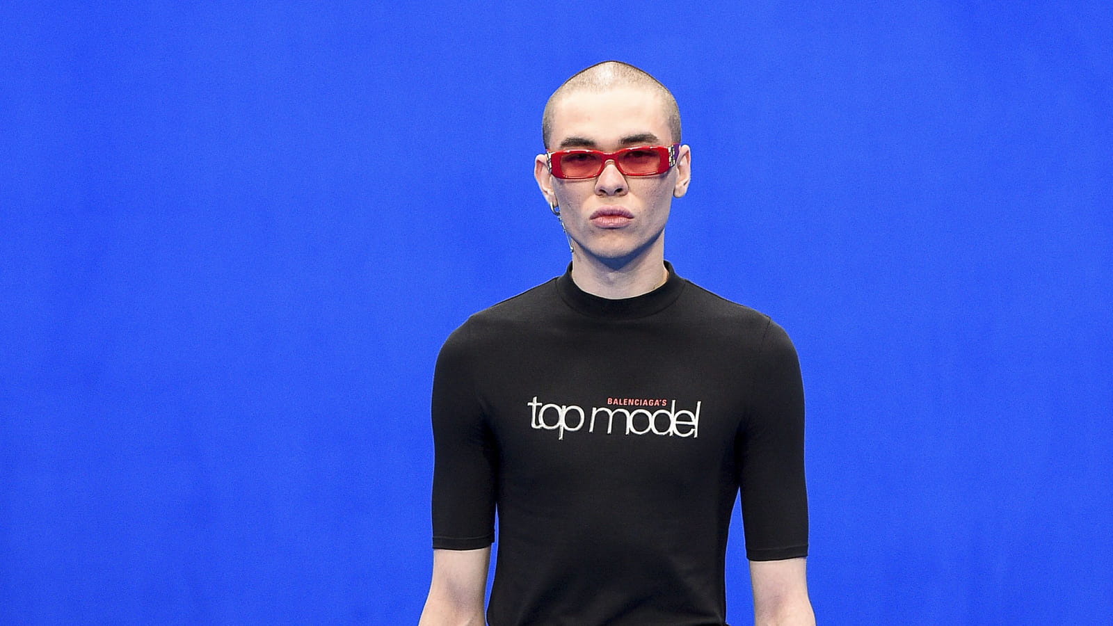 Look 50