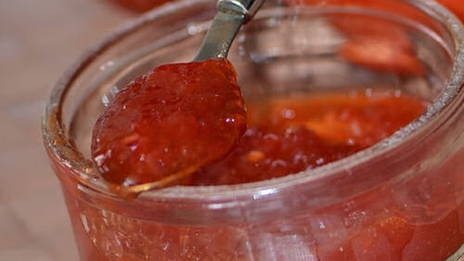 Confiture de tomates rouges à la vanille