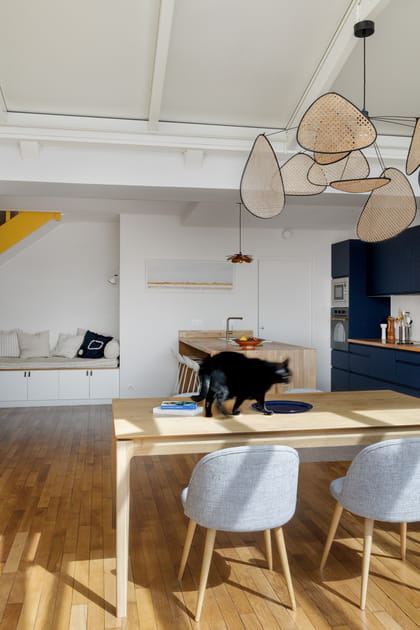 Apr&egrave;s&nbsp;: une salle &agrave; manger bien plac&eacute;e et baign&eacute;e de lumi&egrave;re