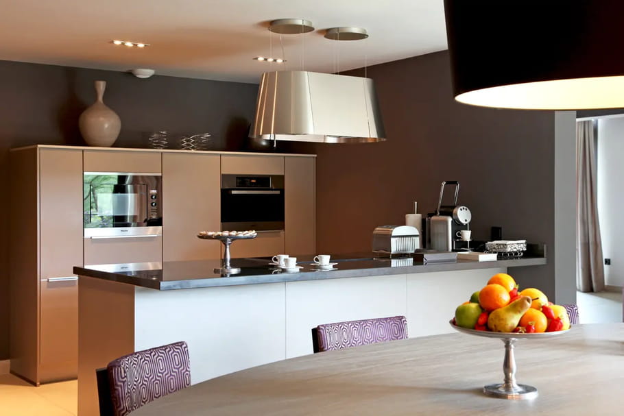 Cuisine taupe : comment réussir la décoration de cette pièce ?