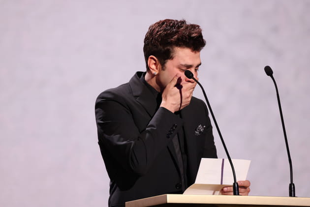 Xavier Dolan ne peut contenir ses larmes